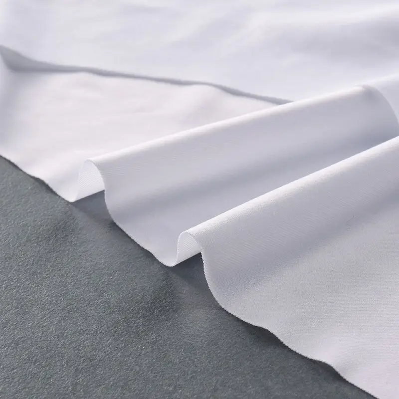 

Mens Sexy Panties One-Piece 3d seamless briefs ice Silk Material male underwear men calzoncillos hombre sexi intimo uomo sexy