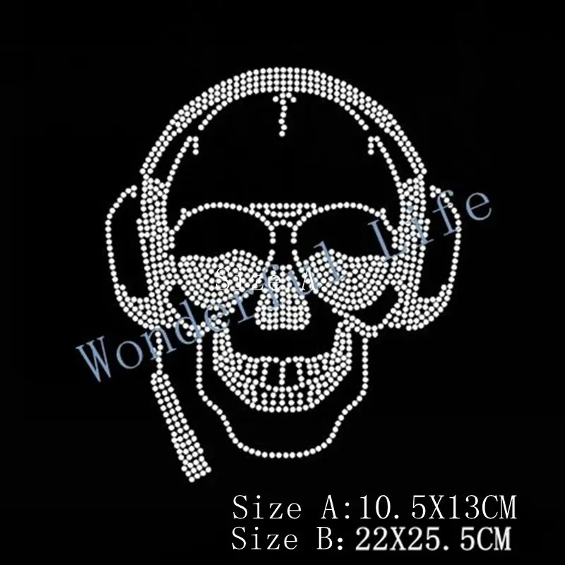 Бесплатная доставка Два Размер Череп с наушников головы черепа страз hotfix Стразы