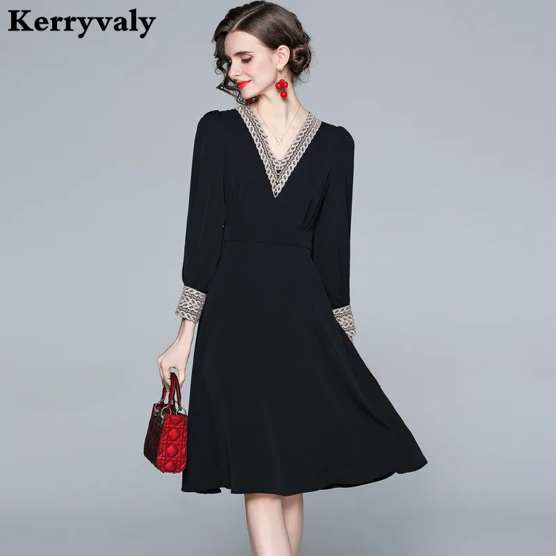 

Spring 2022 Elegant Women Long Sleeve Embroidery V-neck Black Party Dress Sacos De Mujer De Vestir Vestido De Mujer K7004