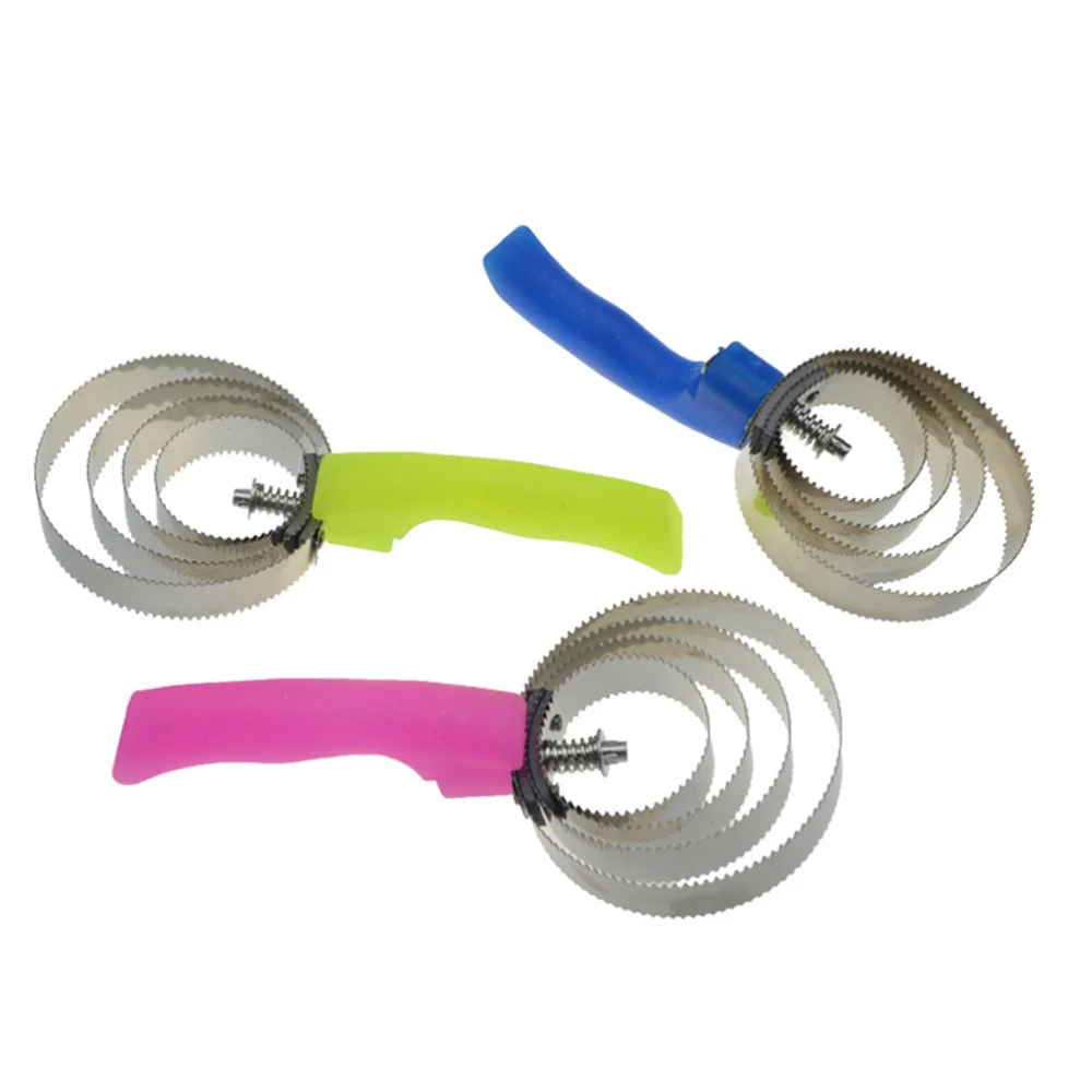 

Barn Stable Fourth Ring Comfort Stainless Steel Grip Spring Curry Comb for Horse (Random Color)