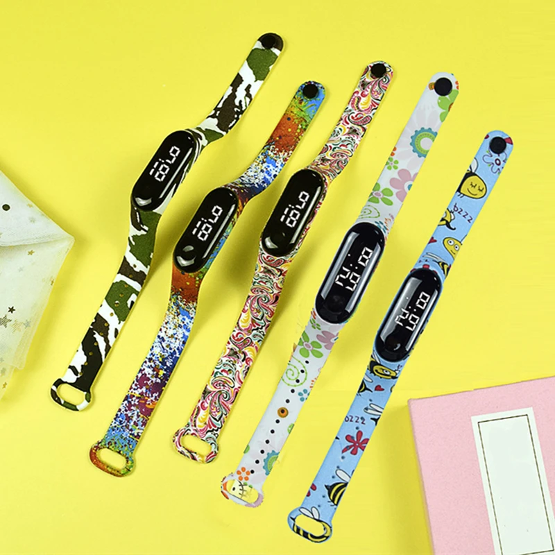 

Creative Baby Bracelet Waterproof Kids Watches Boys Digital Clock Colorful Silicone Children's LED Watch for Girls Birthday Gift