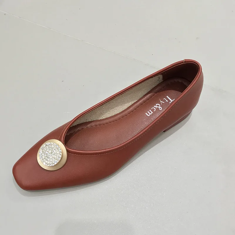 

Shoes Woman Flats Modis Casual Female Sneakers Square Toe Slip-on Elegant Metal Chain Shallow Mouth Low Heels Crystal Dress 2021