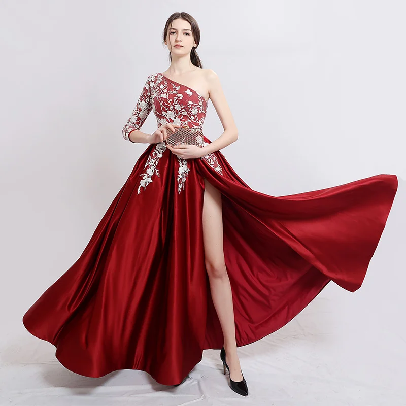 

Ladies Evening Dress Wedding Evening Dress Beautiful And Elegant Simple One-shoulder Open Back Split