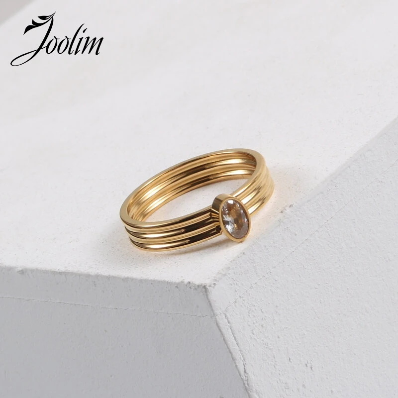 

Joolim Jewelry High End PVD Wholesale Non Tarnish Fashionable Light Luxury Oval Zircon Stainless Steel Rings for Women