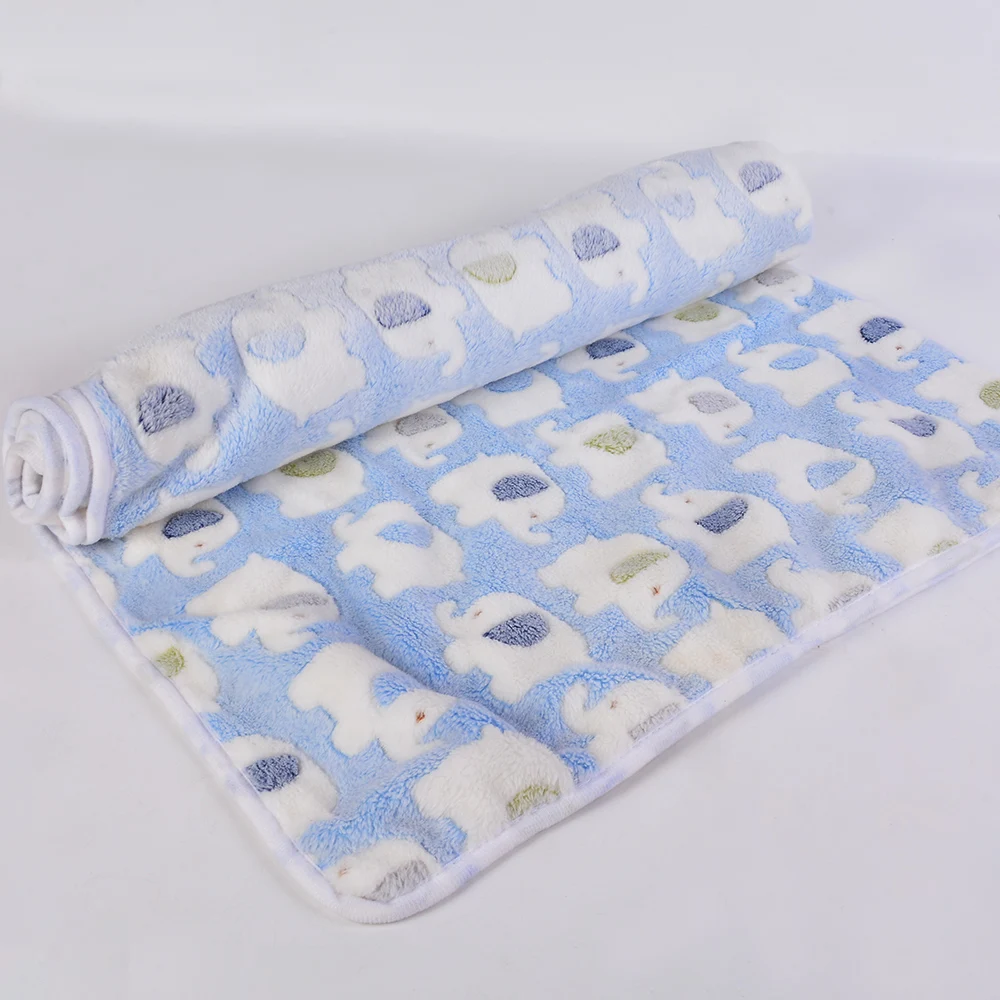 

Soft and Fluffy High Quality Blanket Cute Cartoon Pattern Mat Warm and Comfortable Blanket for Cat and Dogs Pet bed Supplies