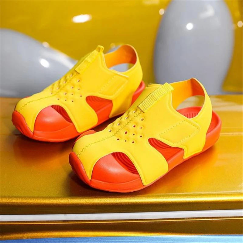 

Children Summer Fashion Airplane Sandals Shoes Summer New Baby Beach Shoes Boys and Girls Super Light Sandals