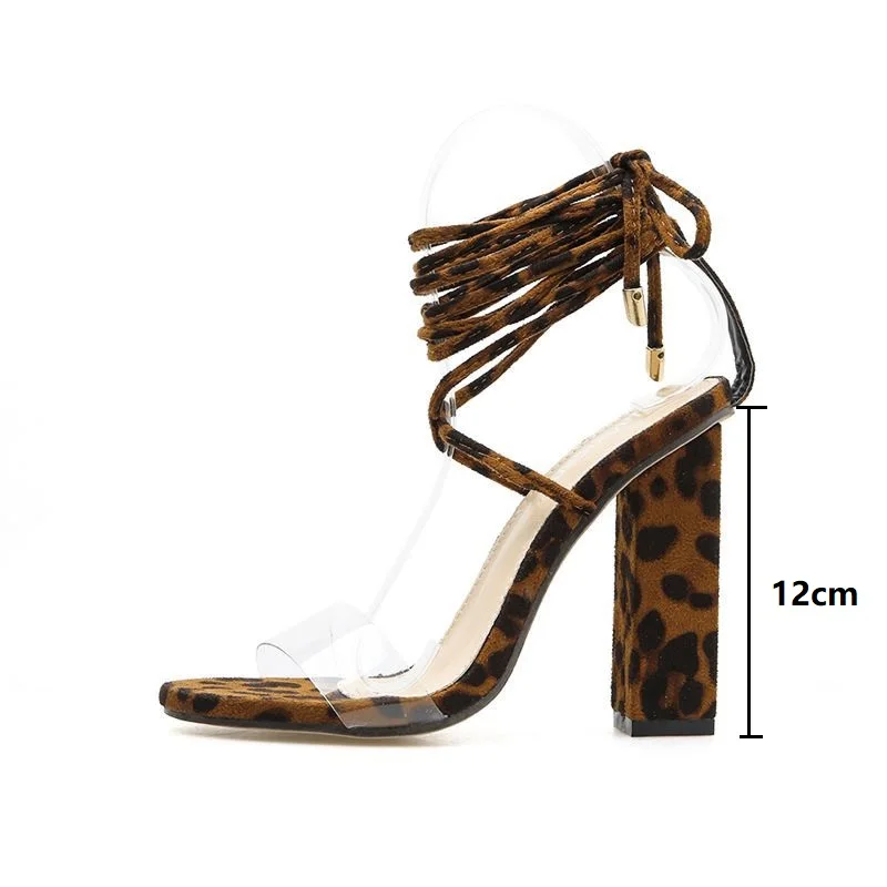 Туфли-лодочки женские на высоком каблуке-шпильке со змеиным принтом и