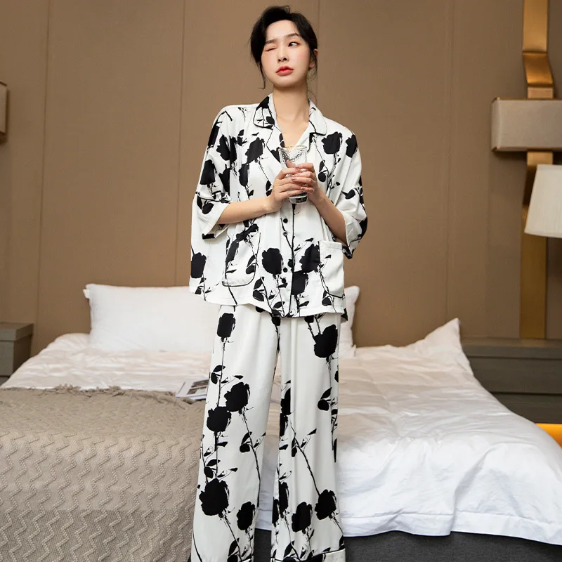 

Осень 2021, женская шелковая пижама, женский костюм, брюки с рукавом три четверти, черно-белые, розовые, ленивые, темпераментные, для улицы и до...