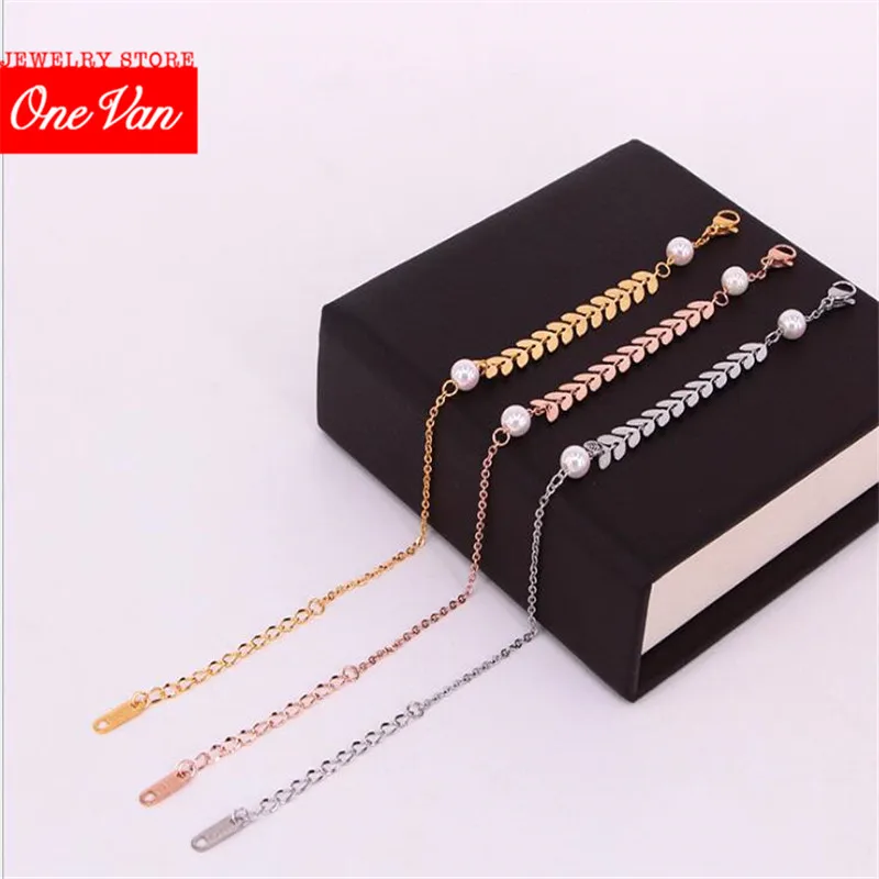 

2020 quality titanium steel shell pearl wheat ear Bracelet retro leaf pearl fish tail string lady bangle jewelry