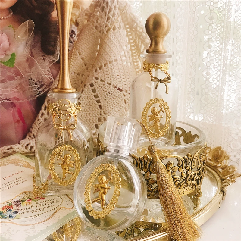 

Vintange Perfume Bottle Handmade Brass Bottle Stopper and Brass Decorations Home Articles Crystal Bottle Glass Potion Bottles