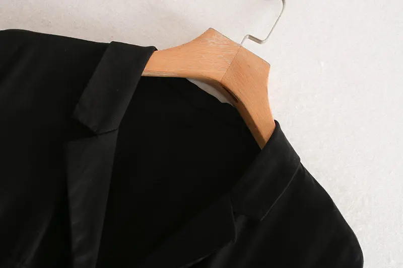 2019 new winter women long-sleeved shirt pocket decorative collar dress -27 139 |