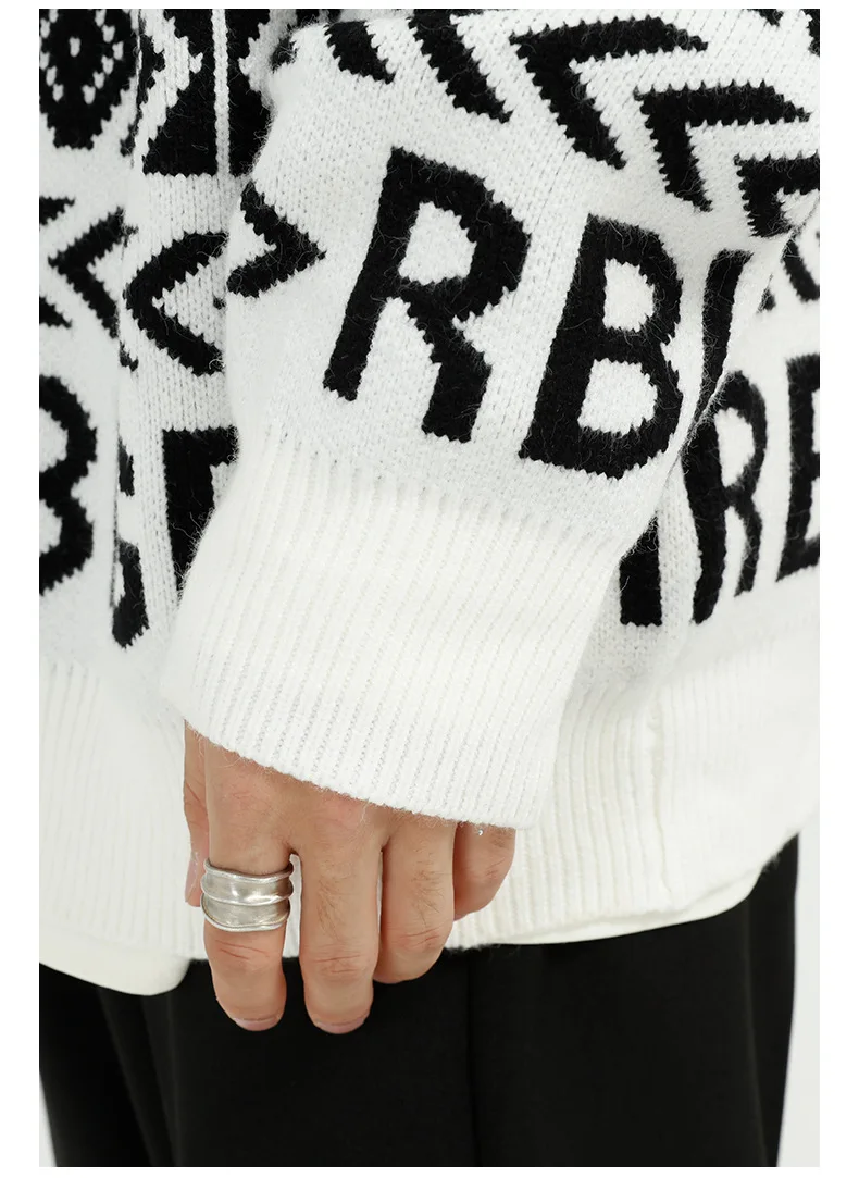 

Men Vintage Pattern Casual Loose Pullover Sweater Male Streetwear Hip Hop Fashion Knitted Sweater