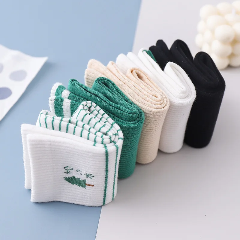 

5Pairs/set Cute Socks Women Cotton Print Fashion Sweet Crew Socks Christmas Kawaii Women Funny Socks Harajuku Socks