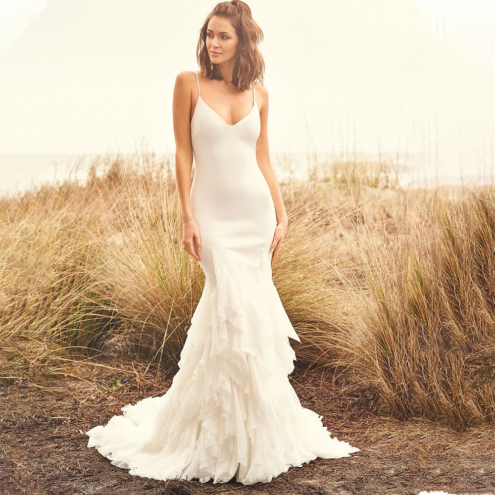 Спагетти на бретельках с юбкой годе атласное свадебное платье V образным вырезом