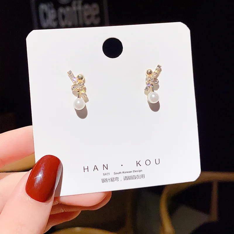 

Women's Korean-style bowknot pearl earrings graceful and petite stud eardrops Fashion Jewelry