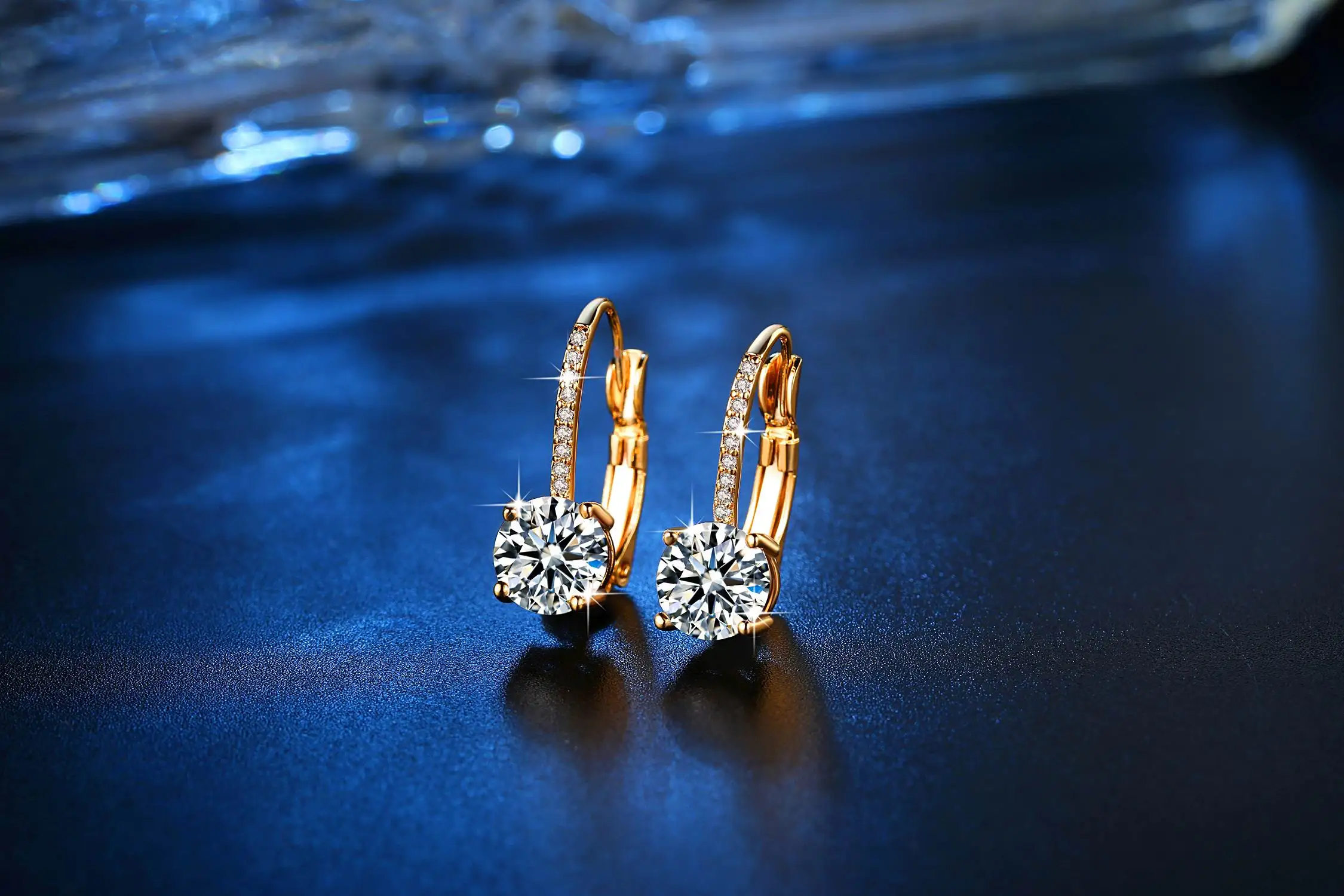 

Solid Platinum Earrings 1CT Brilliant Diamond Women Engagement Earrings Beautiful Ear Jewelry Lasting Forever