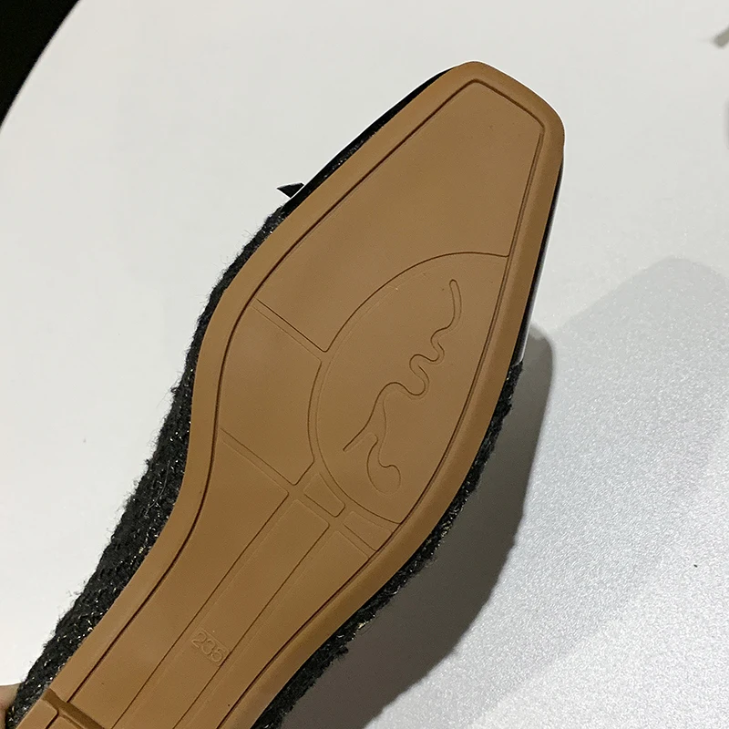 Новые модные женские туфли на плоской подошве высокого качества классические