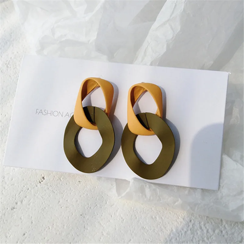 

Fashion geometry Irregular Round stud earrings female gifts long temperament contrast color Stud Earrings Women jewelry