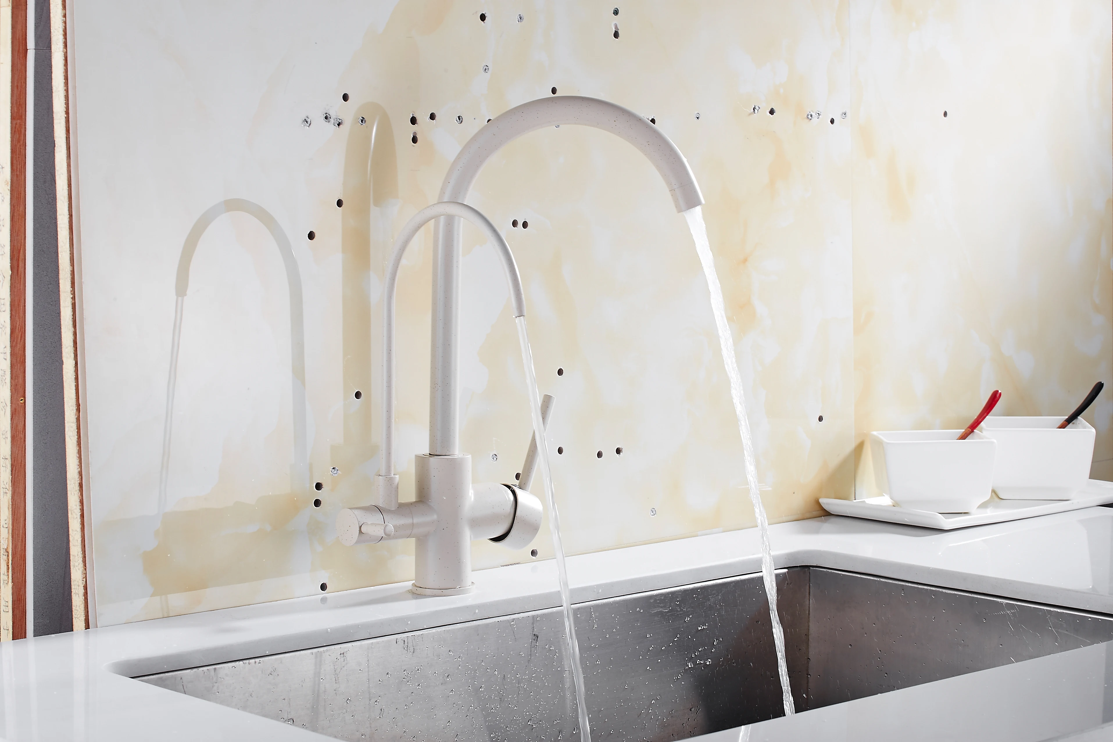 FOHEEL кухонный кран с одной ручкой одним отверстием поворотная ручка 360 градусов