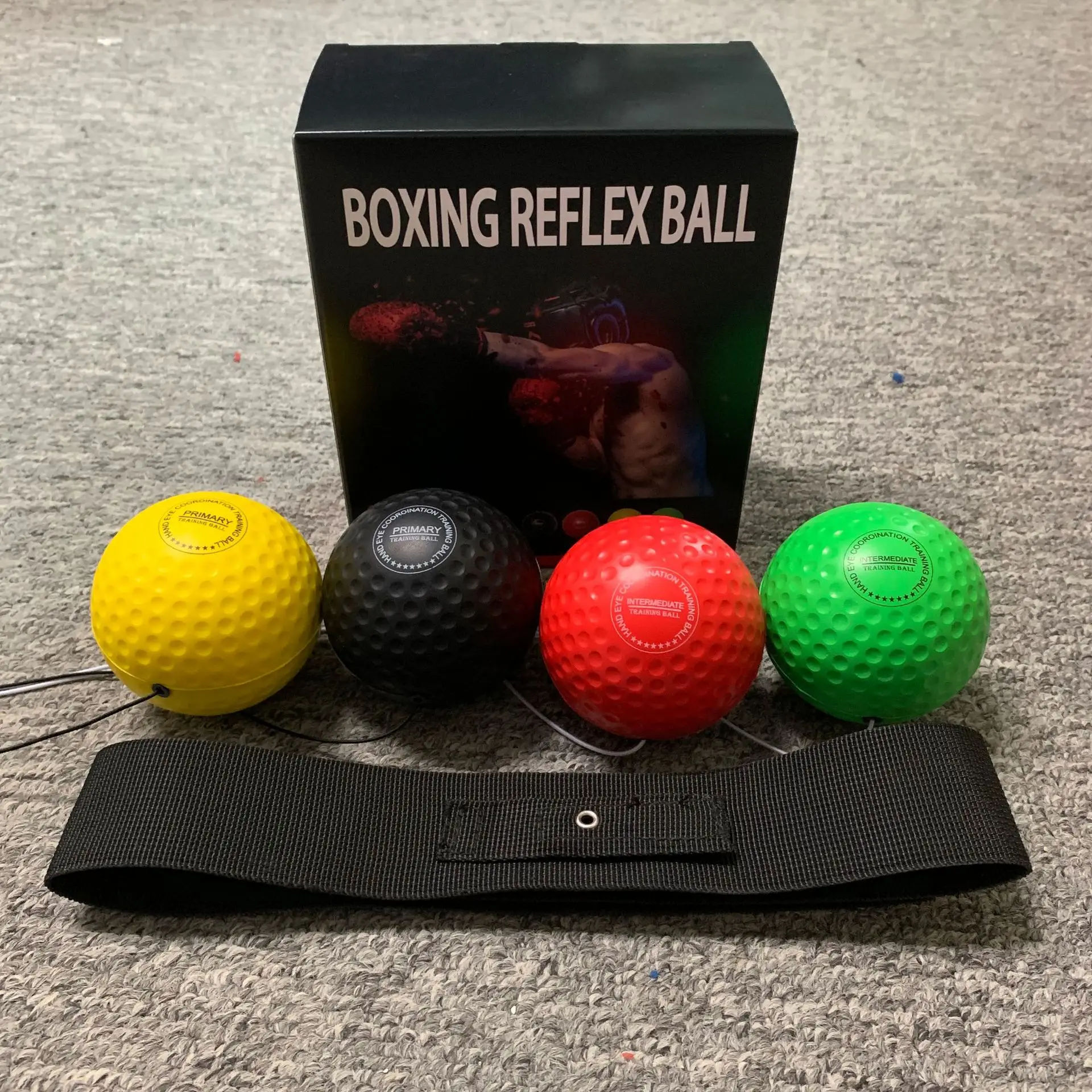 

New Boxing Reaction Ball Head-mounted Boxing Speed Ball Nylon Belt Sanda Combat Training Equipment Fitness Ball 4 Balls