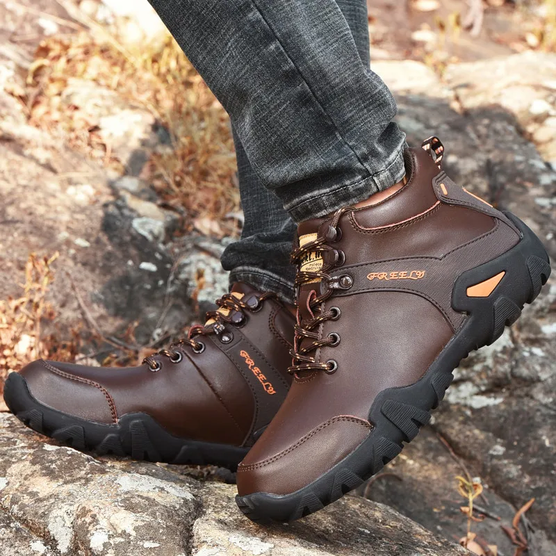 High Quality Winter Climbing Hiking Shoes Ankle Boot Black Leather Hiking Boots Men Fur Warm Snow Boots Man Trekking Sneakers