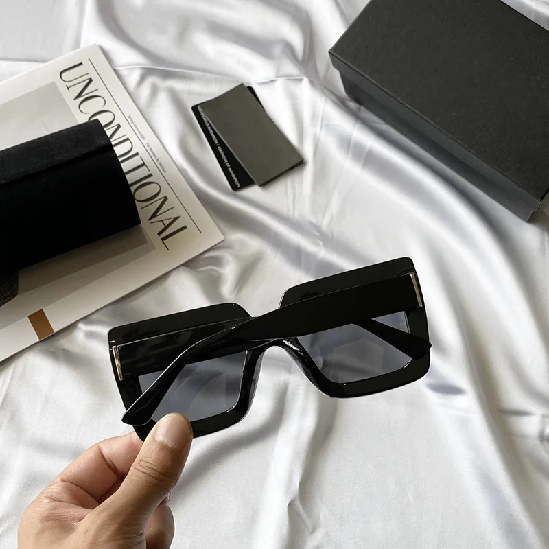 

New Sunglasses Woman Fashion Outdoor Polarized Glasses Frame Retro Fashion Ladies Sunglasses UV400 oculos de sol 4328