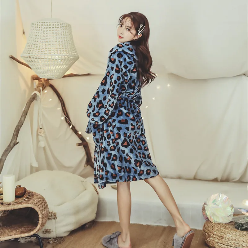 Новинка 2019 Зимняя женская сексуальная Длинная Ночная рубашка с леопардовым