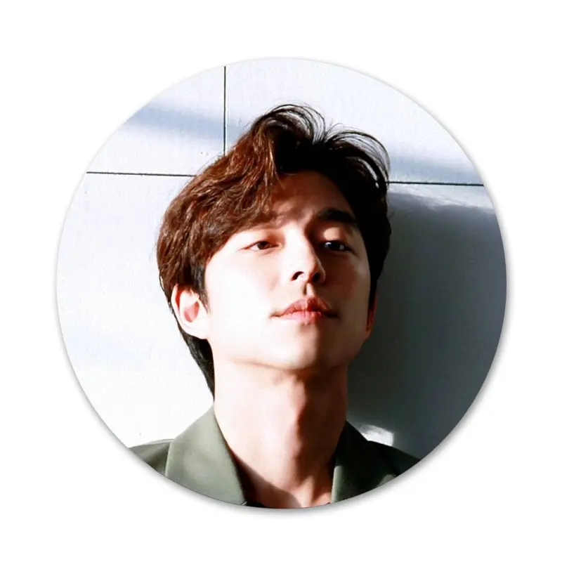 58 мм Gong Yoo милые Значки Металлические для фотографий|Значки| |