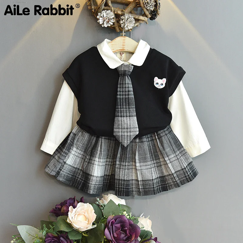 

Girls' Set Autumn 2020 New Children's Foreign Style College Style Spring And Autumn Style Small And Medium-sized Girl Baby Three
