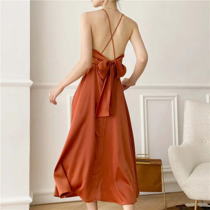 

2021 Women Satin Deep V Neck Sexy Dress Backless Party Dresses With Bowknot Female Summer Spaghetti Strap Beach Dress