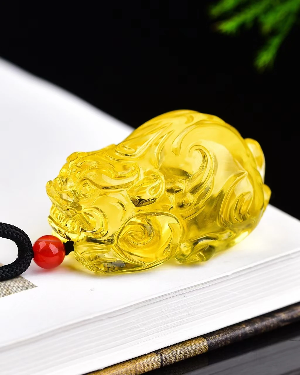 Kaufen Echte Natürliche Gelb Citrin Quarz Pi Xiu Anhänger Kristall Frauen Männer 43*29*24mm Edelstein Liebe Wohlhabenden Perle Halskette AAAAA