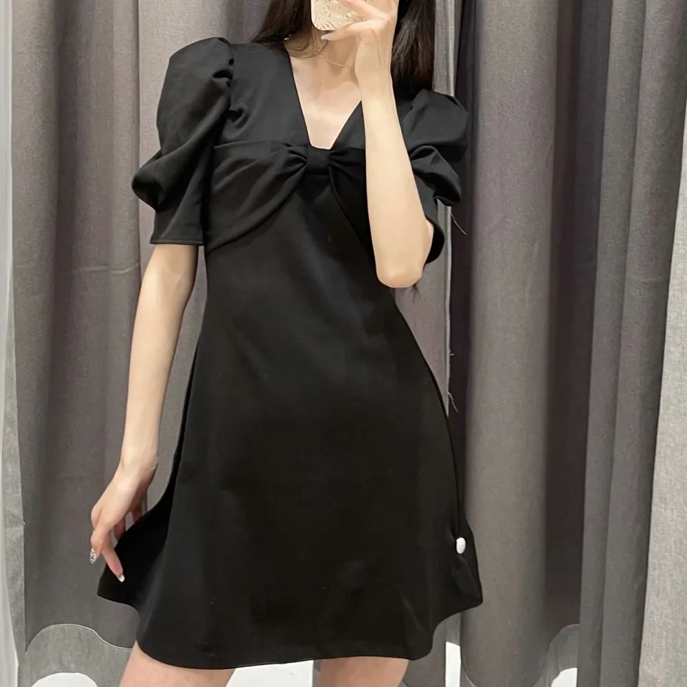 

2021 Stylish Sexy Prom Wear One Shoulder Bow Ruffle Summer Party Dress