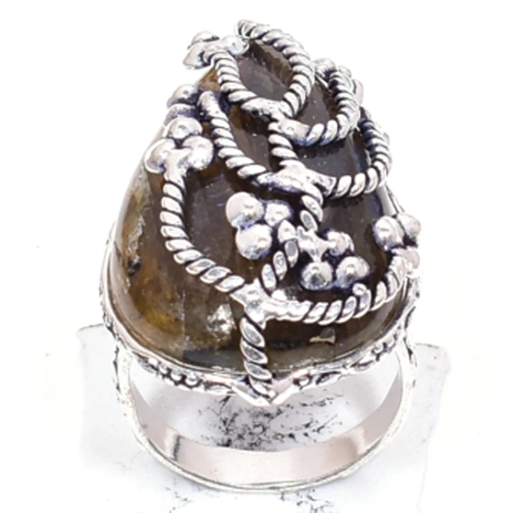 

Genuine Labradorite Silver Overlay over Copper, Hand Made Women Jewelry gift ,Size : 8.5, R6631