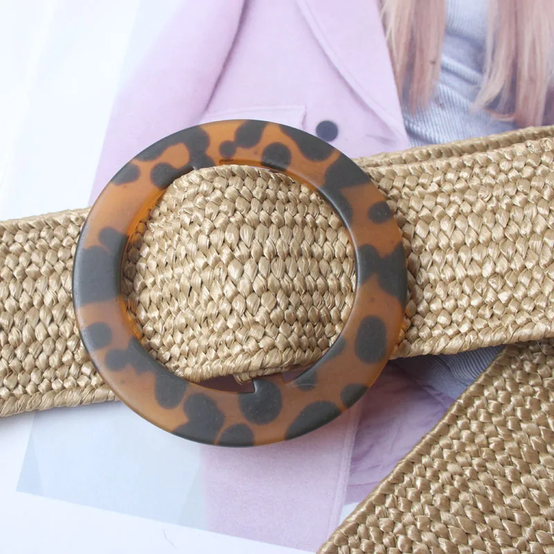 Ремень женский Плетеный с круглой пряжкой соломенный эластичный пояс для