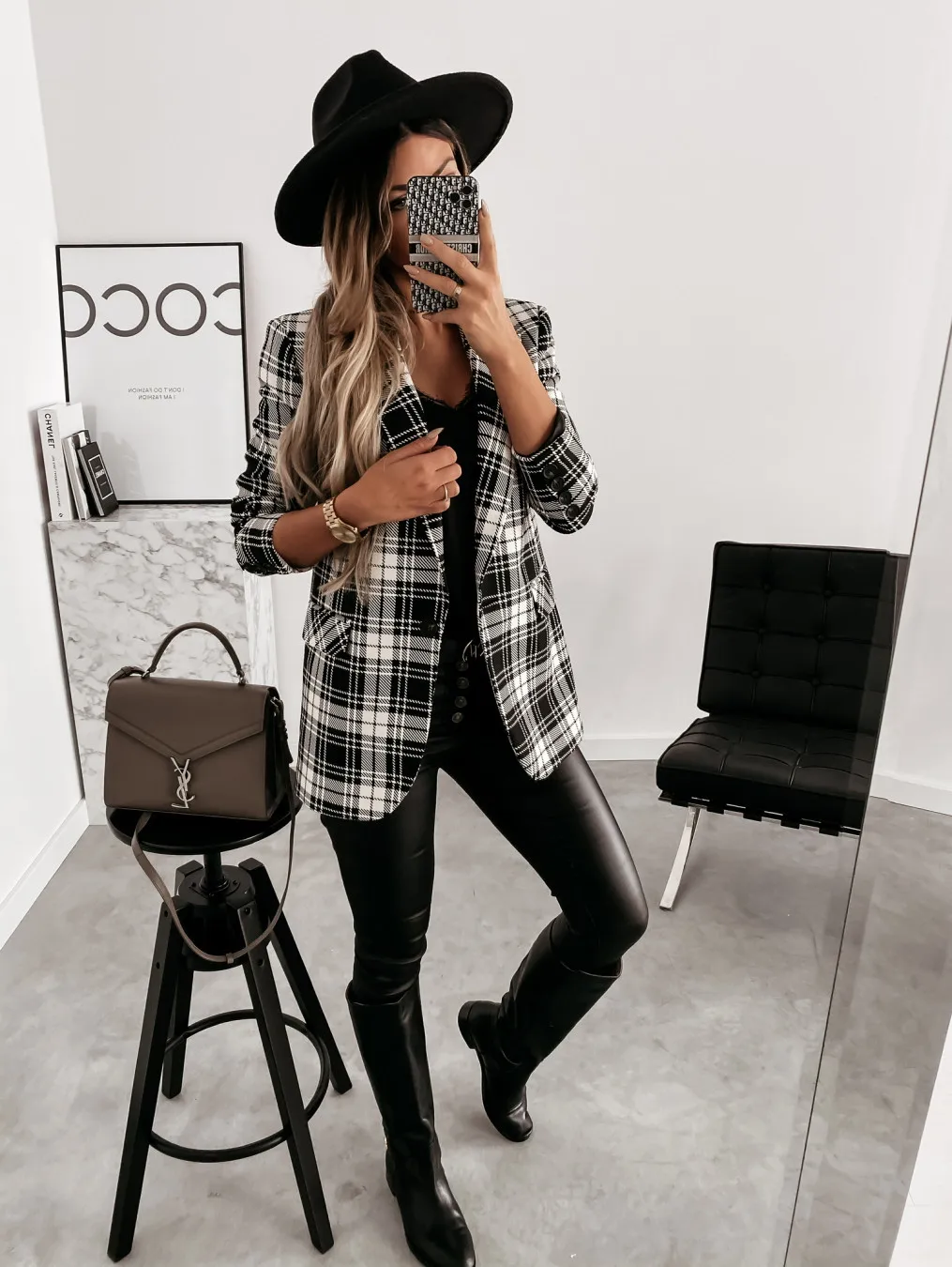 

New fashion Sexy Women Solid Color Sweaters Chain Decor V-Neck Long Sleeve Spring Autumn