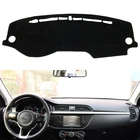 Противоскользящий коврик для приборной панели KIA RIO 4 K2 2017-2019, русская версия