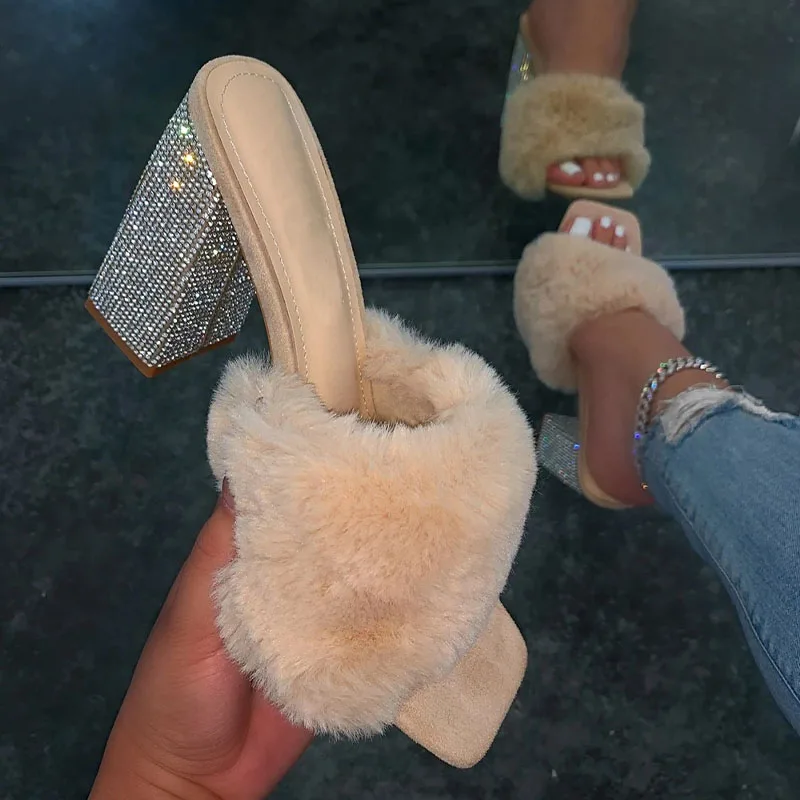 

2021 summer women new outdoor banquet fashion slippers high-heeled rhinestone single layer plush plus size all-match sandals
