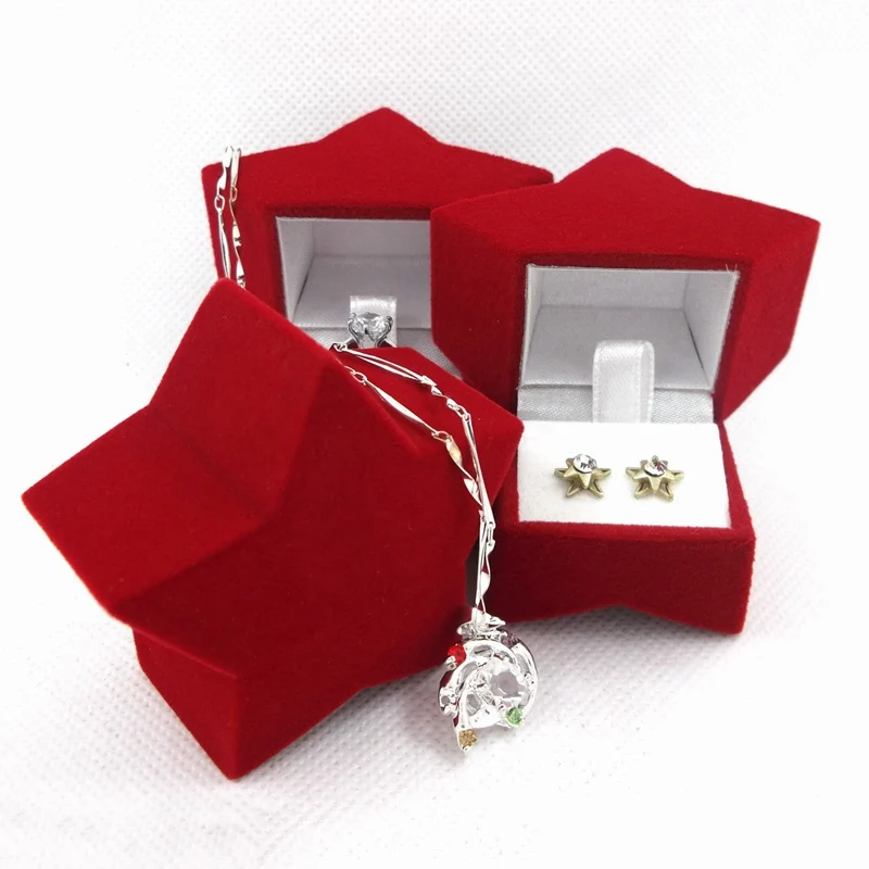 

Fashion Cute Ring Earring Necklace Jewelry Box Flannel Valentine Gift Box Santa Claus Cute