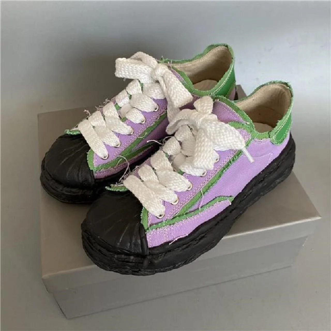 

Кеды женские парусиновые, низкие кроссовки на плоской платформе, Лолита, повседневная обувь для бега, дизайнерские, в стиле ретро, 2021