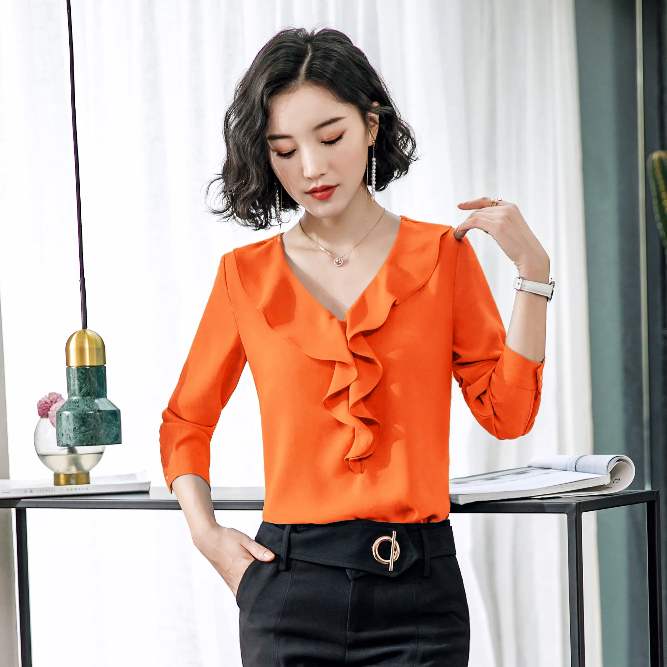 

Women's white Shirt Fashion V-neck Long Sleeve Ruffled Office Ladies Elegant Casual Chiffon Blouse Femme Tops