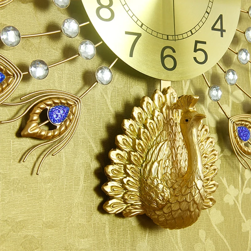 

Luxury Wrought Iron Peacock Wall Clocks Decoration Craft Home Livingroom 3D Wall Mural Mute Electronic Wall Clock Ornament Decor