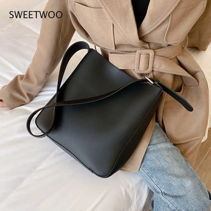 

Simple Vintage Pu Leather Composite Bags For Women Casual Large Capacity Messenger Bags Female Solid Luxury Bucket Handbag Totes