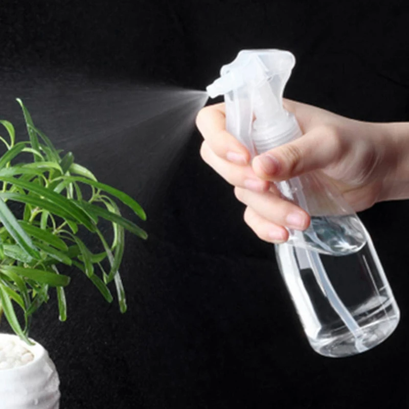 

200Ml Spray Bottle Transparent Spray Bottle Refillable Empty Plastic Bottle Travel Bottle Suitable for Disinfectant Liquids Such