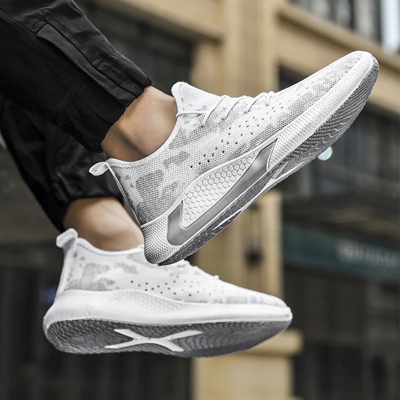 2020 мужские кроссовки для бега дышащие спортивные прогулочная обувь мужчин