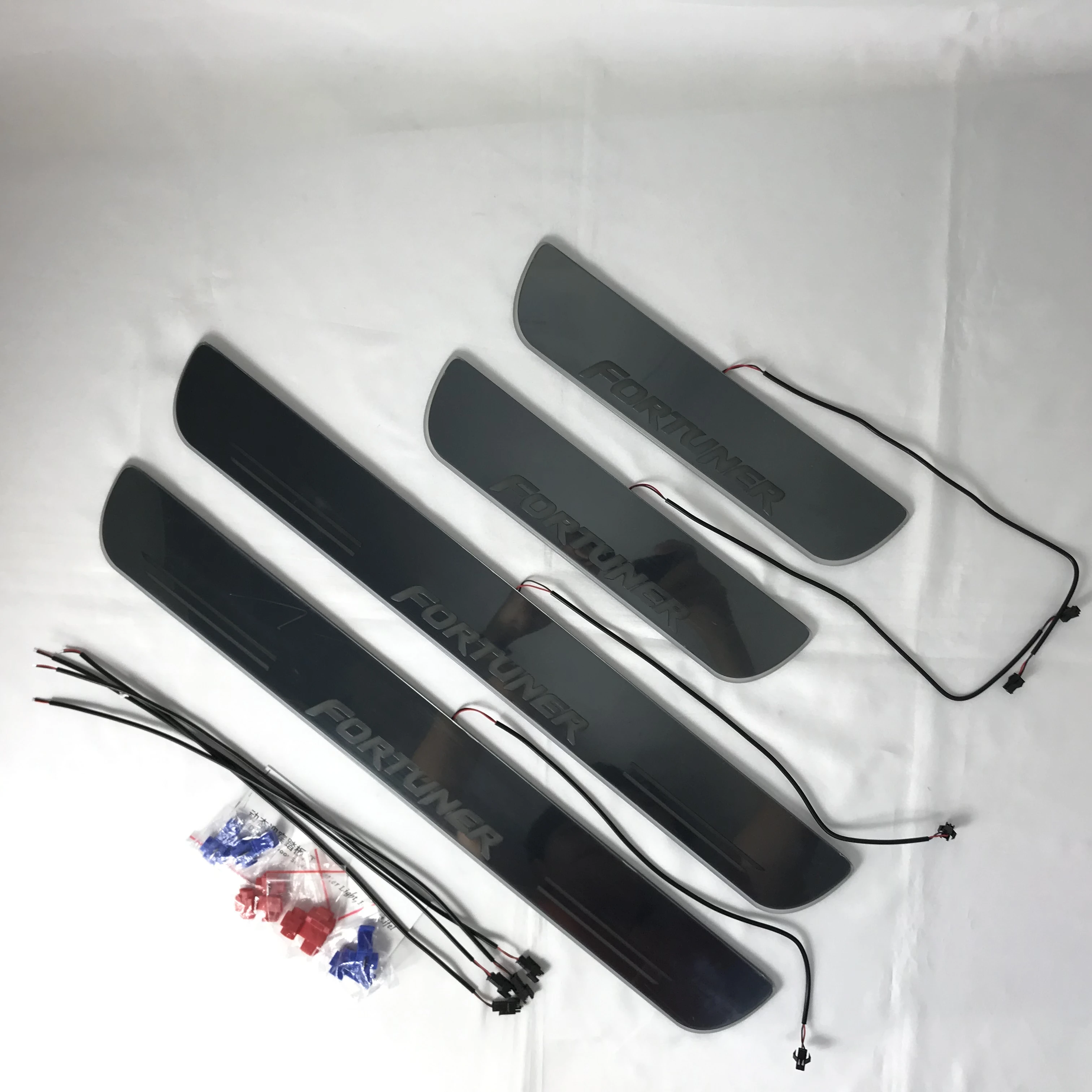 

RQXR led moving door scuff for toyota fortuner dynamic door sill plate flat lining overlays welcome flow/fixed light, 4pcs