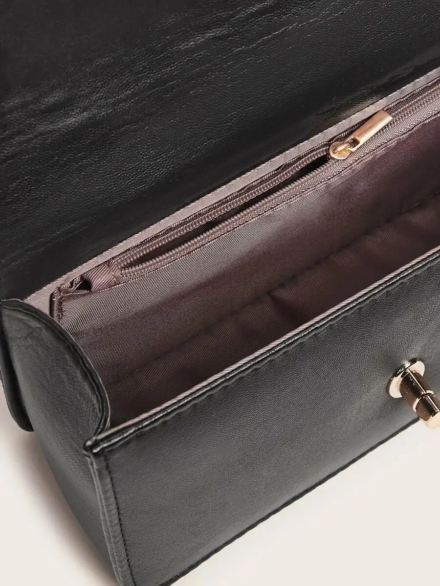 Flap Chain Crossbody Bag