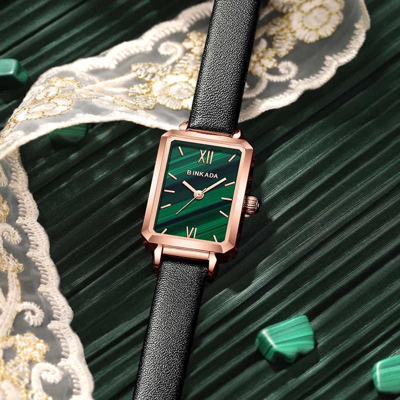 

Binkada 2021 New Light Luxury Adjustment Watch Ladies Simple Temperament Square Atmospheric Watch Student Small Green Table