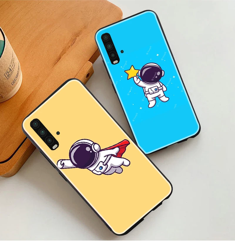 

For Xiaomi Redmi 9T 7 7A Case Xiaomi Redmi Cute astronaut Phone Case For Note 7 Pro 8 8A 9T 7 7A Note 7 Funda Coque Carcasa