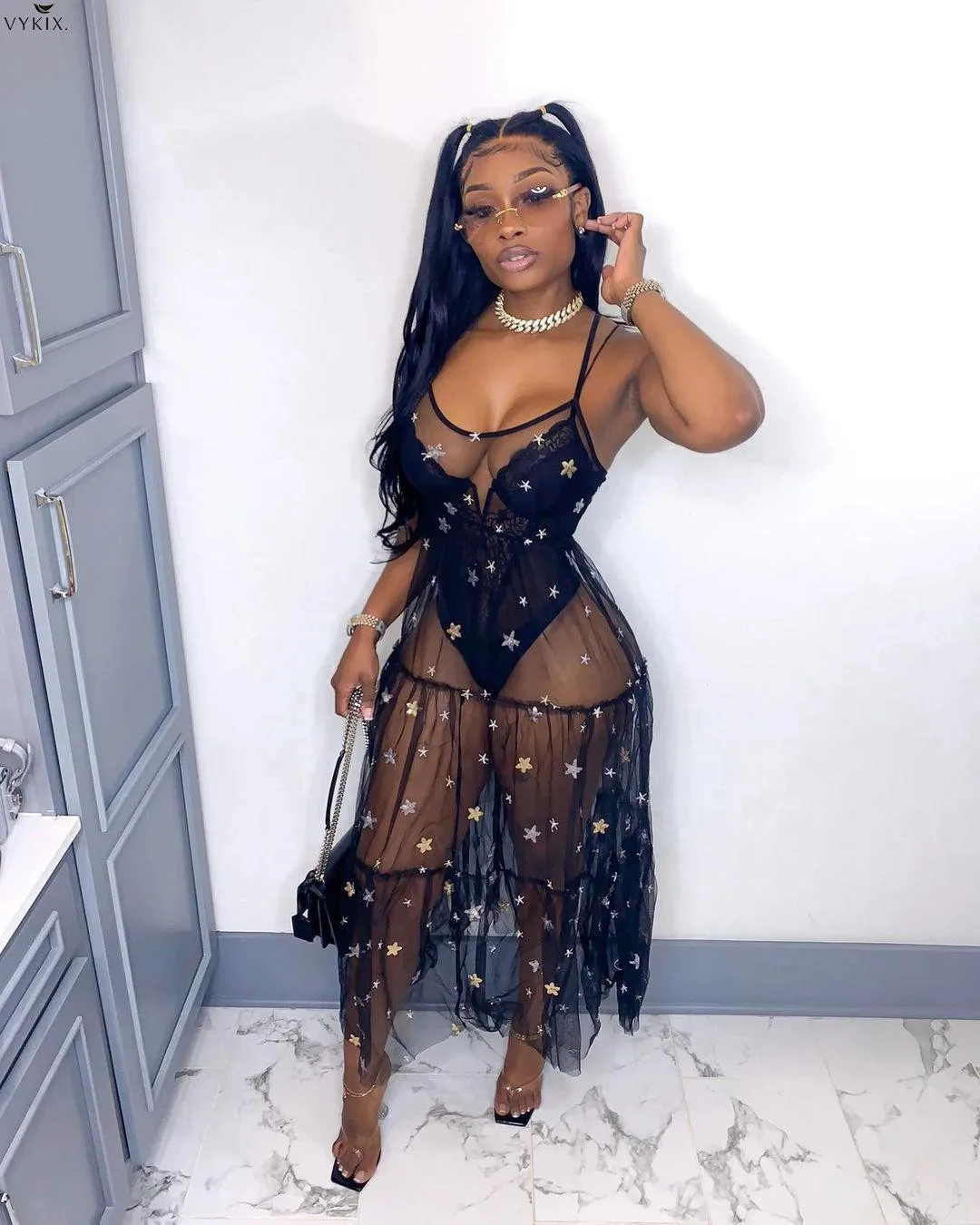 

Korean Style Sequins Womens Long Dress Mesh See-through Maxi Dresses Sleeveless Strap O-neck Loose Sexy Club Outfits Summer 2021