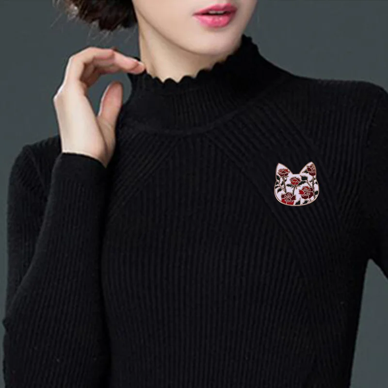 Эмалированная булавка в виде цветочного кота |